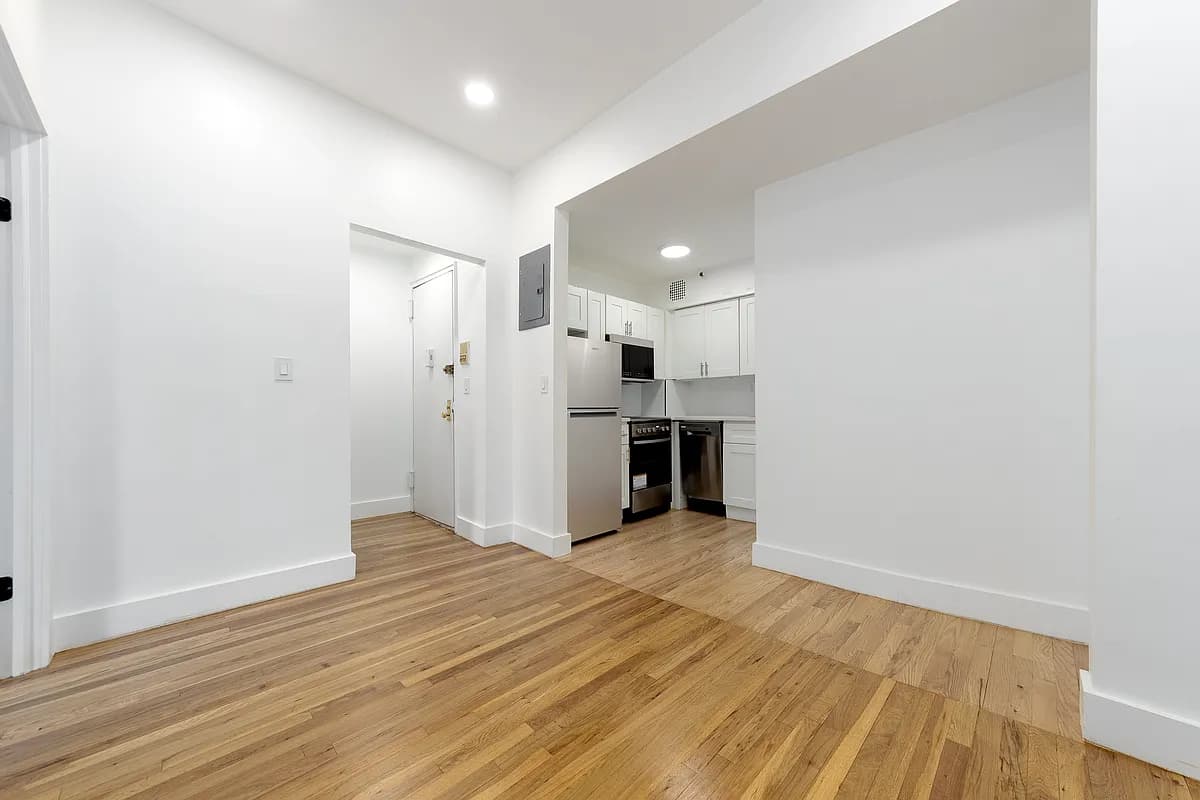 Entire apartment in Gramercy, Manhattan — photo 4 of 9