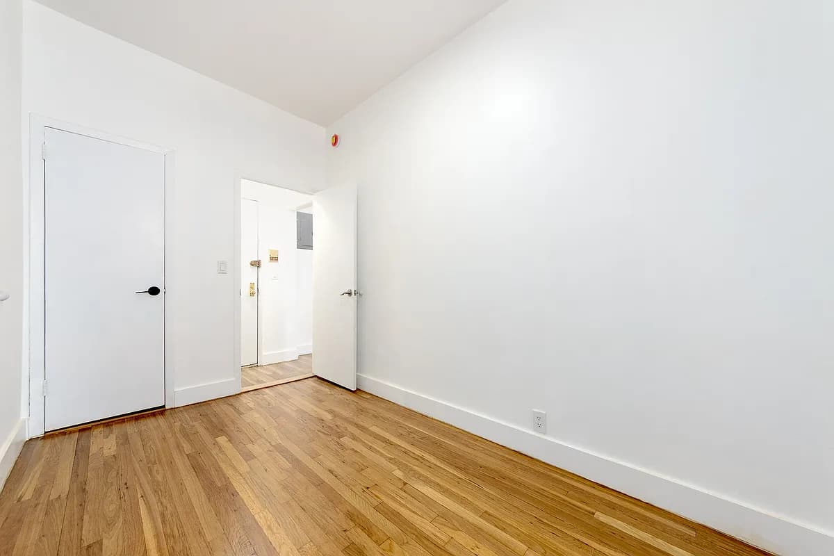 Entire apartment in Gramercy, Manhattan — photo 5 of 9