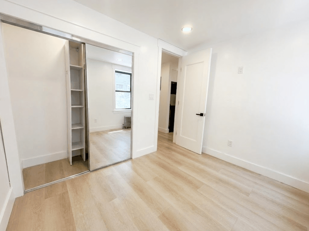 Entire apartment in Chelsea, Manhattan — photo 1 of 7