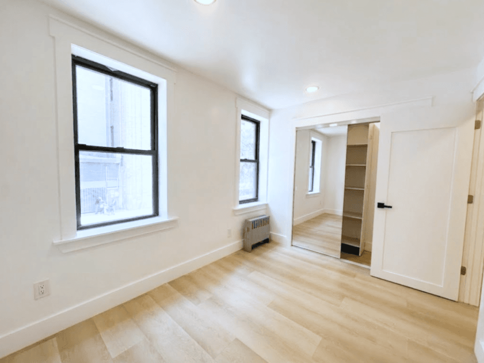 Entire apartment in Chelsea, Manhattan — photo 3 of 7